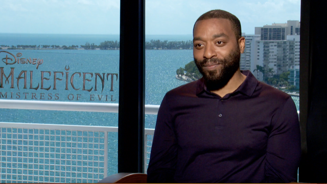 Cine.com conversó con el actor Chiwetel Ejiofor de Maleficent: Mistress of Evil