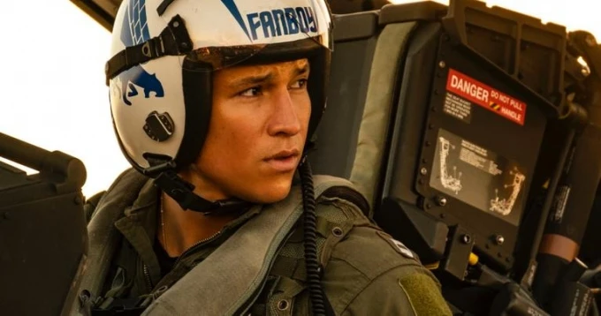 'Top Gun: Maverick': aparecen imágenes de los nuevos pilotos