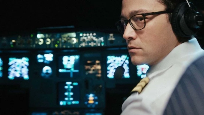 '7500': Joseph Gordon-Levitt pilota un avión secuestrado