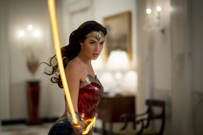 Warner anuncia el estreno en cines de 'Wonder Woman 1984'