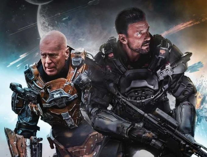 'Cosmic Sin', Bruce Willis y Frank Grillo contra los aliens