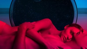 Tráiler final de 'Voyagers': sexo y drogas en el espacio