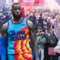 Noticia Tráiler de 'Space Jam: Nuevas leyendas': LeBron James releva a Michael Jordan