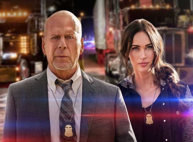 'Midnight in the Switchgrass': Megan Fox y Bruce Willis tras un asesino en serie