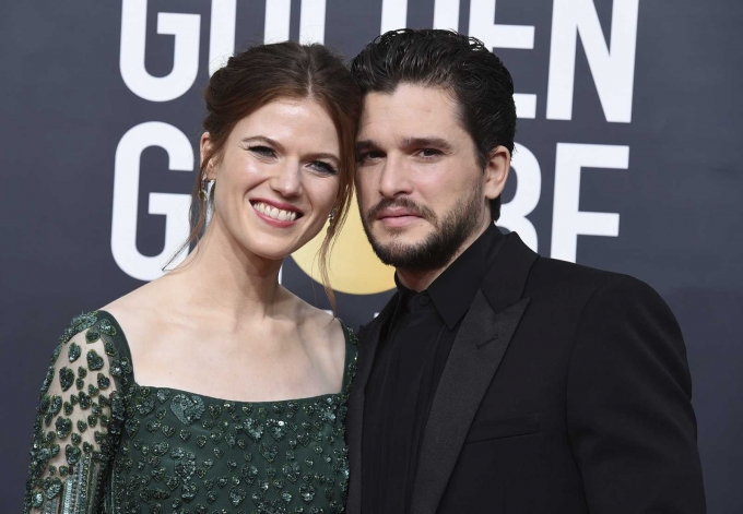 Harington y su pareja, la también actriz Rose Leslie