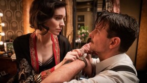 'Nightmare Alley': tráiler del festival de los horrores de Guillermo Del Toro