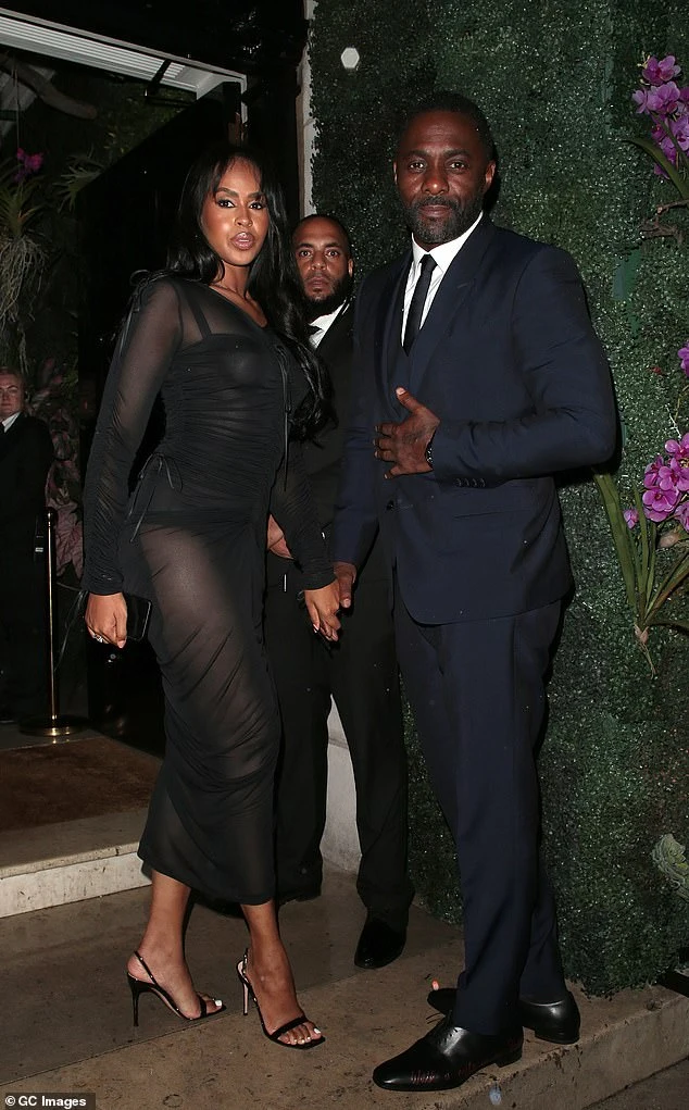 Idris Elba y Sabrina