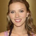 Noticia Scarlett Johansson sella las paces con Disney