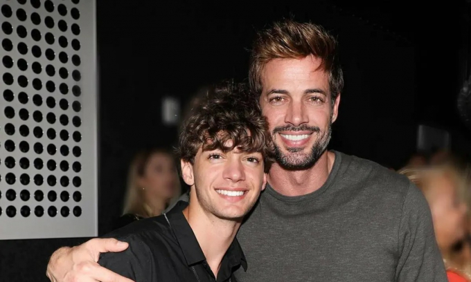 El hijo de William Levy vuelve a jugar beisbol tras su grave accidente