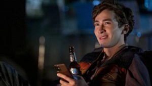 Noticia ¿Quién es Dylan Arnold, el joven vecino de la 3ª temporada de 'You'?