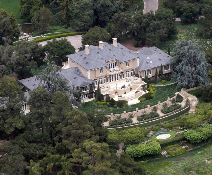 Mansion Montecito Oprah 