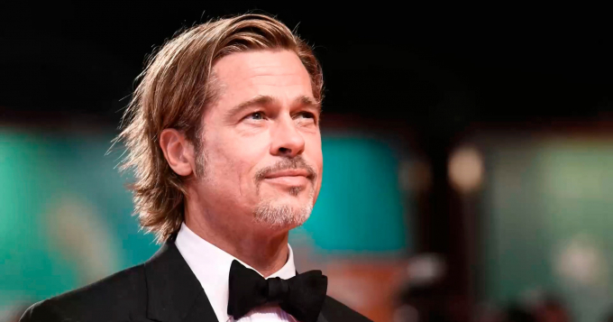 Brad Pitt tiene nueva novia