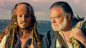 Kevin McNally ('Piratas del Caribe') cree que Johnny Depp debe volver a la saga
