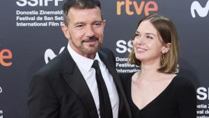 Stella Banderas se une a la hija de Don Johnson y borra el apellido Griffith