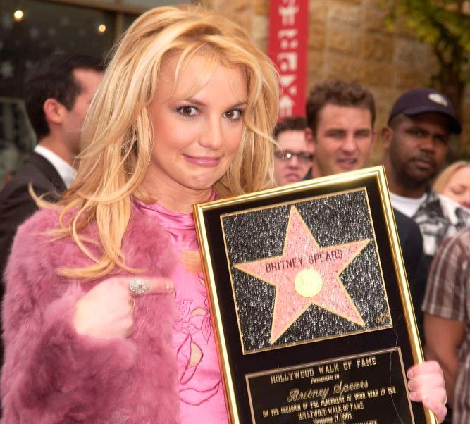 Britney Spears se deja querer por la industria de Cine