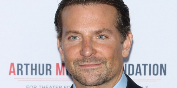 ¿Marketing? Ahora el turno es para Bradley Cooper que dice que fue atacado en el metro con un cuchillo: aquí todos los detalles