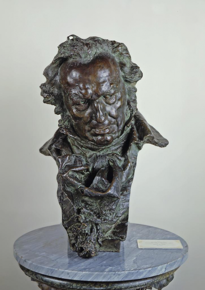 Busto de Goya en El Museo del Prado