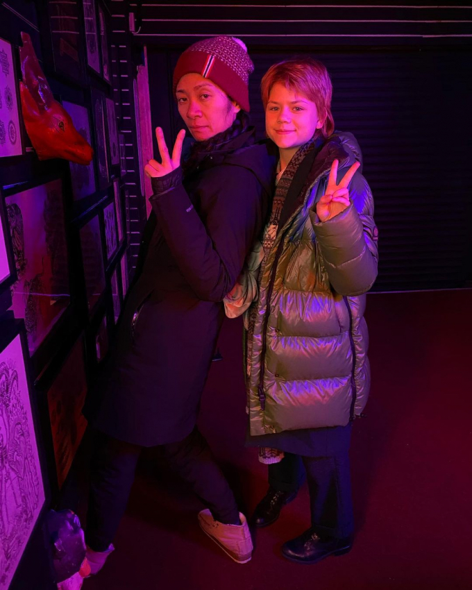 Lia y la directora Chloé Zhao