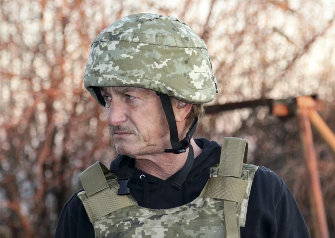 Sean Penn está en Ucrania grabando un documental sobre la invasión