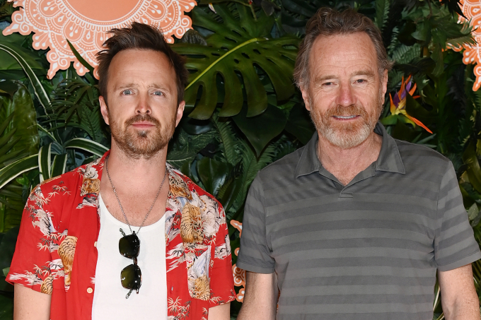 Bryan Cranston apadrina al nuevo hijo de Aaron Paul