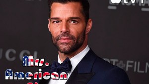 'Mrs. American Pie': Ricky Martin protagonizará la nueva serie de comedia de Apple TV+
