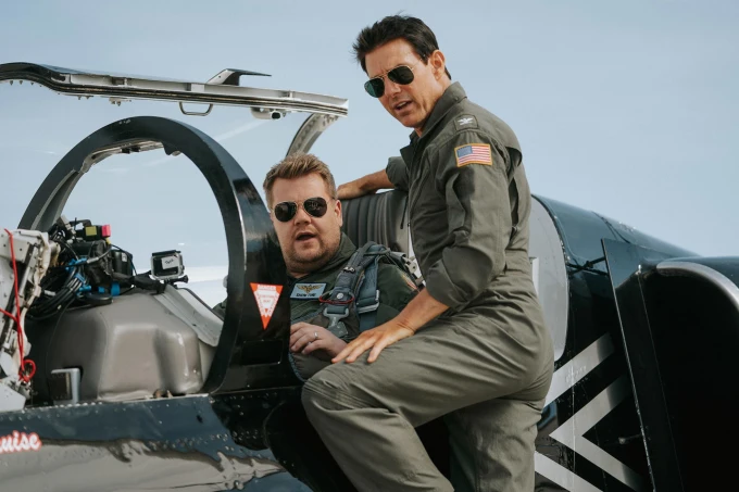 Vídeo de Tom Cruise repasando sus mejores películas con James Corden