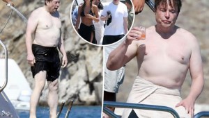 Elon Musk de vacaciones en Mykonos en un yate de lujo