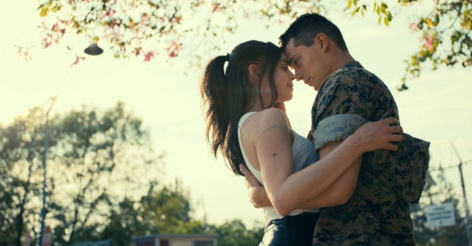 ¿Quiénes son Nicholas Galitzine y Sofía Carson, los protagonistas de “Corazones Malheridos”?