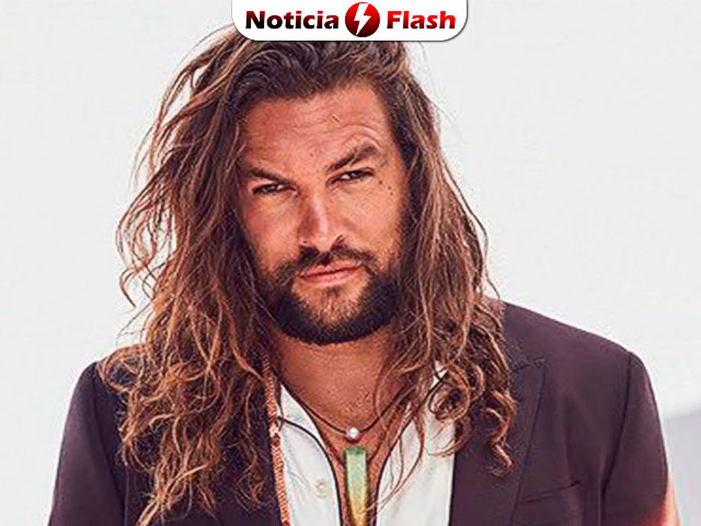 Jason Momoa y su nuevo peinado con tatuaje