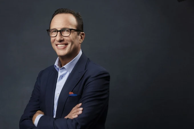 El CEO de Fox, Charlie Collier, se marcha para unirse a Roku