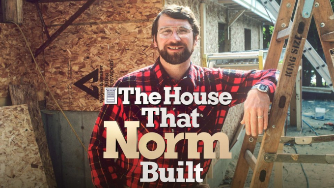  En un tributo a su increíble carrera, el maestro carpintero Norm Abram cuelga su cinturón de herramientas por última vez después de 43 años en This Old House.