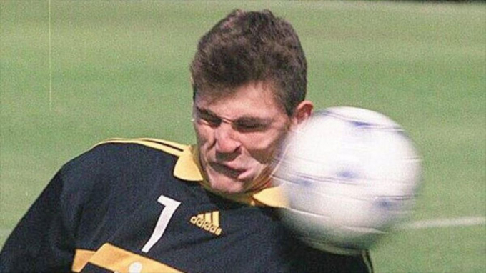 Iker Casillas hackeado, dice en twitter que es Gayer