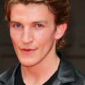 Noticia Quién es Ewan Mitchell, el actor que encarna al príncipe Aemond Targaryen