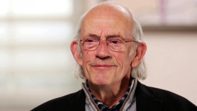 Christopher Lloyd conmemora su 84º cumpleaños con un baile improvisado: 