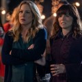 Noticia Tráiler de la tercera temporada de Dead to Me: Christina Applegate y Linda Cardellini son delincuentes en fuga.