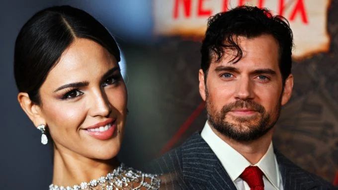 Eiza González y Henry Cavill protagonizan la nueva película de espías de Guy Ritchie.