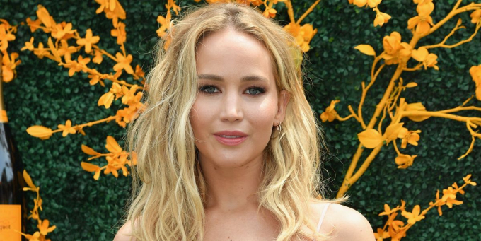 Jennifer Lawrence se retira del papel de Elizabeth Holmes en 'Bad Blood'