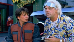 Christopher Lloyd alimenta los rumores sobre el reinicio de 'Regreso al Futuro'