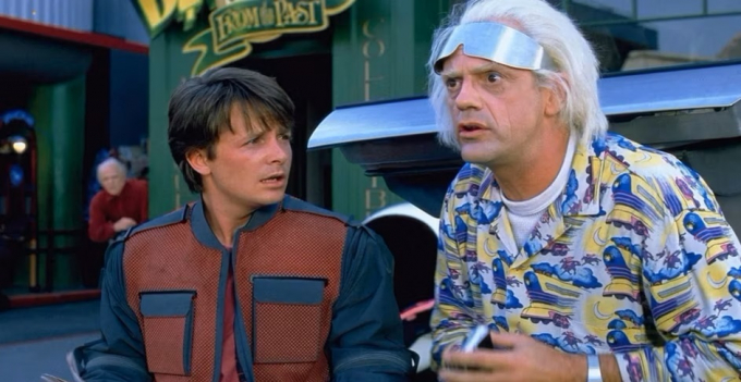 Christopher Lloyd y Michael J. Fox aclaran su críptico anuncio sobre 'Regreso al Futuro'