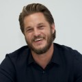 Noticia La estrella de 'Vikingos', Travis Fimmel, se une a la serie de precuelas de 'Dune' en HBO Max