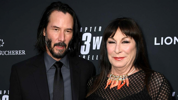 Anjelica Huston protagonizará el spinoff de 'John Wick' 'Ballerina' con Ana De Armas.