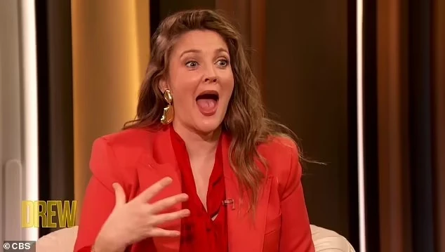 Drew Barrymore le confiesa a Whoopi Goldberg su adiós al celibato