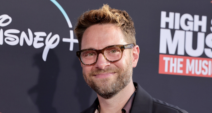 El creador de 'High School Musical: The Musical: The Series', Tim Federle, amplía su contrato con Disney Branded Television.