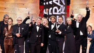 'El Triángulo de la Tristeza' se alza como la gran triunfadora en los 35º premios del cine europeo