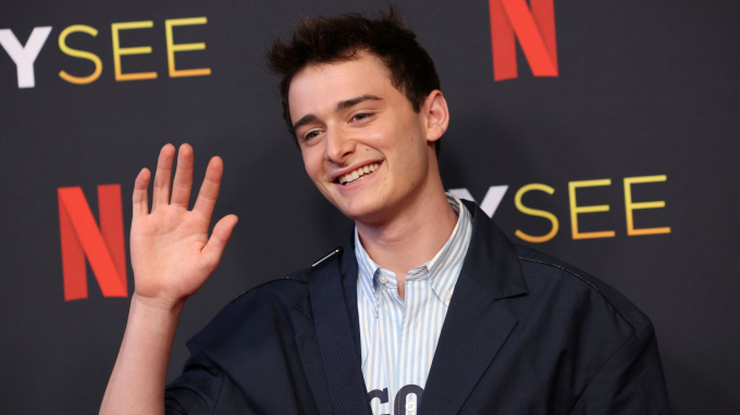 Noah Schnapp, estrella de Stranger Things, se declara gay.