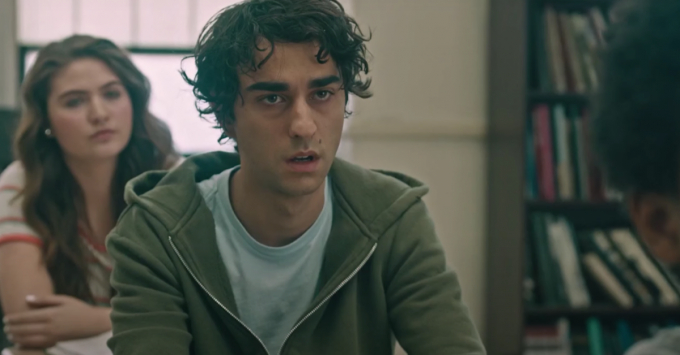 Alex Wolff se une al reparto de 