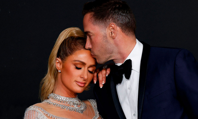 ¡Paris Hilton ha sido mamá! Le han dado la bienvenida a un niño