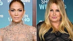 Jennifer Lopez y Jennifer Coolidge hacen travesuras en la habitación de hotel de la cantante: 'J.Lo and J.Co'