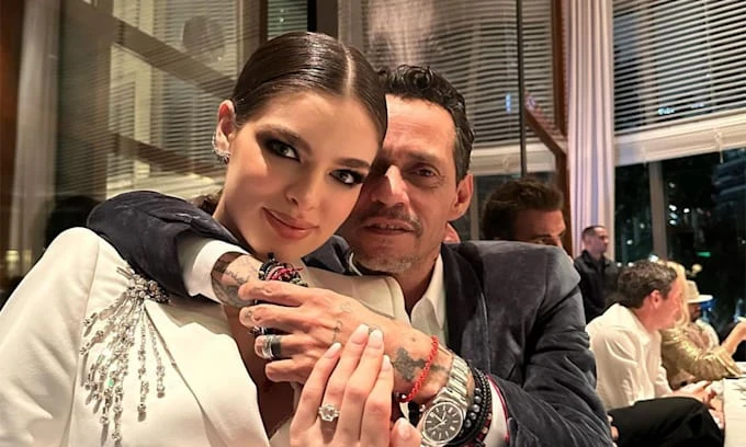 Marc Anthony se casa con Nadia Ferreira en una fastuosa boda en Miami