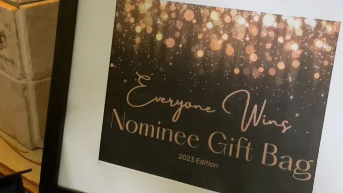 El carísimo contenido de la bolsa de regalo a los nominados